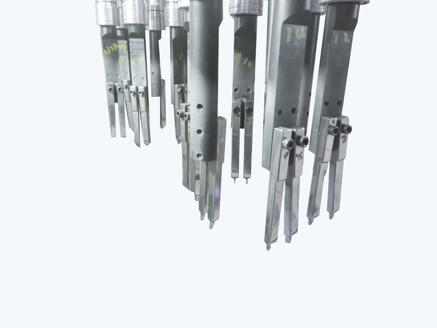 压缩机导条抛光